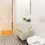 Stylish Loft With Balcony And Douro River View Lägenhet