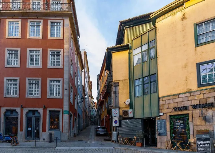 Stylish Loft With Balcony And Douro River View * Porto