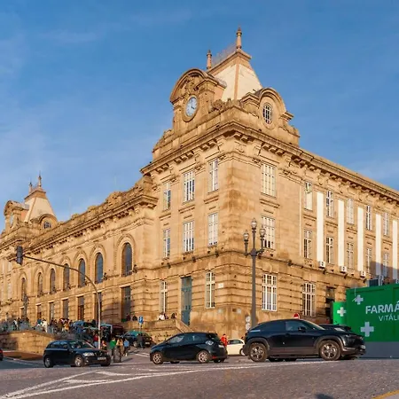 Stylish Loft With Balcony And Douro River View דירה *