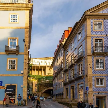 Stylish Loft With Balcony And Douro River View Porto