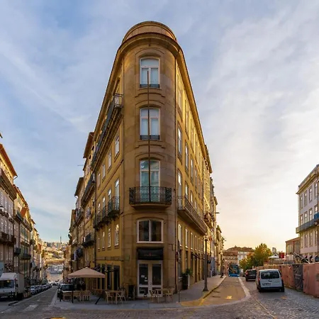 Stylish Loft With Balcony And Douro River View * Porto