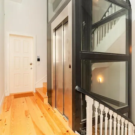 아파트 Stylish Loft With Balcony And Douro River View